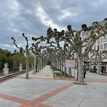 Apartamento El Escondite De La Catedral Vivienda De Uso Turistico Vut 09-612 *